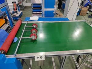 Automatic Non Woven Medical Overall <strong>Gown</strong> Reinforced Surgical Robe Sterile <strong>Gown</strong> Making Machine - Product Image 5