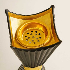 Bruciatore d'Incenso Quadrato in Stile Arabo Mediorientale - Product Image 6