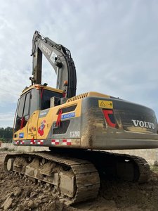 Excavatrice d'occasion 22 tonnes EC220 EC220DL VOLVO 220 d'occasion pour l'exploitation minière et la construction - Product Image 3