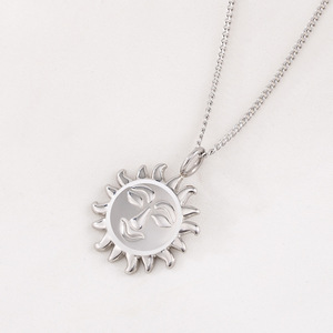 Collar con Colgante de Sol de Dibujos Animados, Acero Inoxidable, Joyería Minimalista de Moda, Regalo - Product Image 1