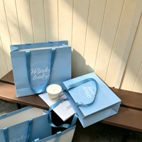 Sacs cadeaux de luxe personnalisés avec logo imprimé, recyclables, sacs d'emballage écologiques pour robes, t-shirts, chaussures, magasins de vêtements