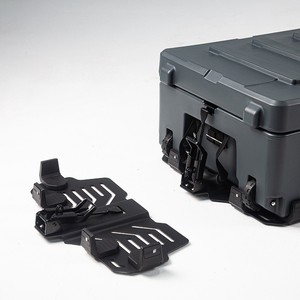 Support de montage rapide 122L, boîte de rangement robuste, boîte à outils en plastique rigide rotomoulé, boîte de rangement 4x4, porte-bagages de toit, profil bas - Product Image 5