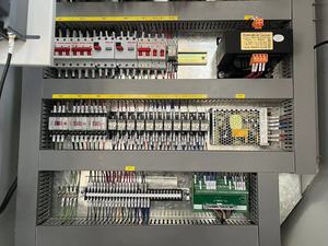 VMC650 Fresatrice <span class=keywords><strong>CNC</strong></span> <span class=keywords><strong>Mini</strong></span> di Alta Qualità con 16 Utensili ATC a 3/4/<span class=keywords><strong>5</strong></span> Assi e Centro di Lavorazione per Uso Scolastico/Espositivo - Product Image 5