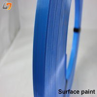 Sangles en acier peintes de bleu avec sangle de cerclage, sangle de fixation à cliquet et sangles en corde pour matériaux d'emballage