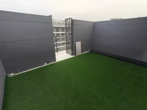 Césped Artificial Sintético, Alfombra Verde Natural para Jardín, Uso en Exteriores, Alta Simulación, Tacto Natural - Product Image 2