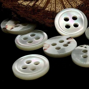 Nút áo cao cấp tùy chỉnh bán buôn, làm từ xà cừ Troca, logo áo sơ mi, nút xà cừ trắng tự nhiên dùng cho may mặc - Product Image 1