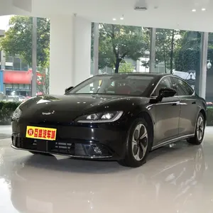 Chongqing vehículos de nueva energía Yuanhang Y6 2023 RWD 4WD Premium 720km 620km solar EV coche micro coche eléctrico