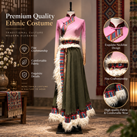Costume de danse ethnique moderne professionnel pour femmes, robe de style mongol tibétain avec bordure en fausse fourrure et pompons