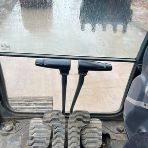 Excavatrice Hyundai 220LC-9 d'occasion, modèle 2020, en bon état de fonctionnement, horaires réduits, adaptée à la construction et à l'exploitation minière, prête à être expédiée - Product Image 5