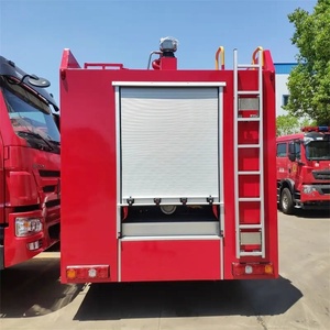 Nouveau camion de pompiers aéroportuaire 6x4 avec cabine double, sirène sonore, moteur diesel, fabriqué en Chine - Product Image 6