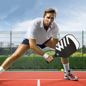 Pagaie d'épaisseur personnalisée approuvée par Usapa Pagaie de Pickleball en fibre de carbone à utiliser pour le divertissement - Product Image 3