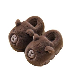 LINDA Vente en gros <span class=keywords><strong>Hiver</strong></span> Capibara Pantoufles Enfants Mode <span class=keywords><strong>Chaussures</strong></span> Chaudes pour Adolescents Garçons Nouveau Design Fille Moelleux Peluche Capibara Pantoufles - Product Image 1
