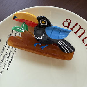 مشبك شعر أسيتات بتصميم جديد على شكل حيوان الغابة السنجاب، مشبك شعر أسيتات لطيف على شكل حيوان الكنغر، مشبك شعر مخصص للنساء - Product Image 5