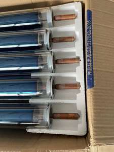 Chauffe-eau <span class=keywords><strong>solaire</strong></span> pressurisé intégré 100L-360L avec réservoir SUS304, tubes sous vide, anode en magnésium et <span class=keywords><strong>chauffage</strong></span> auxiliaire 2KW pour hôtel - Product Image 3