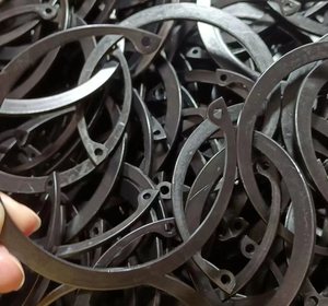 Anillo de retención de sección constante del eje del precio del OEM de fábrica DIN6799 Din9928 Din7337 <span class=keywords><strong>Etype</strong></span> anillo Laminar sellado pistón espiral Inconel - Product Image 6