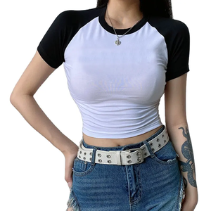 เสื้อครอปแขนสั้นผ้าคอตตอนของผู้หญิงเสื้อยืดลำลองทรงสลิมฟิตน้ำหนักเบาสำหรับสวมใส่ในฤดูร้อน - Product Image 1