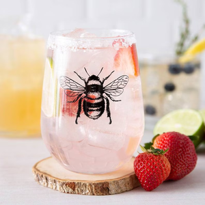 Verre à <span class=keywords><strong>vin</strong></span> <span class=keywords><strong>rouge</strong></span> soufflé à la main avec décalcomanie pour la maison Vente en gros Verres à <span class=keywords><strong>vin</strong></span> Verre à <span class=keywords><strong>vin</strong></span> personnalisé - Product Image 1