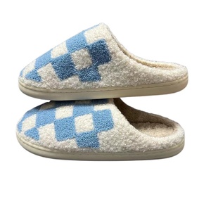 Pantuflas de Felpa Cálidas para Interiores con Diseño a Cuadros Azules, Zapatillas de <span class=keywords><strong>Casa</strong></span> de Forro Polar Cómodas, Unisex para Adultos, Suela Suave - Product Image 5