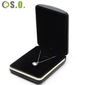 Boîtes d'emballage pour bijoux en peinture personnalisée en gros, noir et rouge, pour collier, bracelet, bague, boucles d'oreilles, boîte à bijoux - Product Image 1