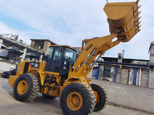 รถตักหน้าขุดขนาดใหญ่ Caterpillar 966H มือสอง สำหรับงานขนย้ายดินและหินในลานท่าเรือ - Product Image 3