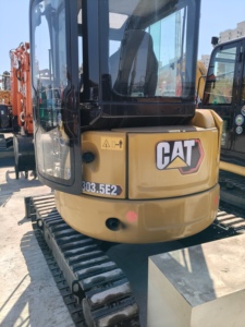 Excavadora Mini Usada Caterpillar 303.5E de 3 Toneladas, Precio Competitivo, Estado Original, con Motor Cat C1.9 - Product Image 4