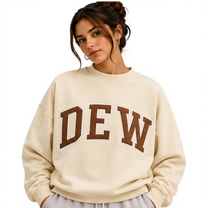 Sudadera Oversize Azul Claro para Mujer con Bordado Personalizado DEW, Cuello Alto, Estilo Casual y Urbano - Product Image 2