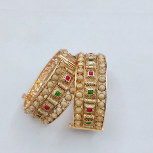 ชุดกำไลหิน pota ประกายแวววาวแบบเปิดใช้งานเครื่องประดับดีไซเนอร์ชาติพันธุ์แบบดั้งเดิมชุบทองพรีเมียมสำหรับผู้หญิงและสวมใส่ตามเทศกาล - Product Image 1