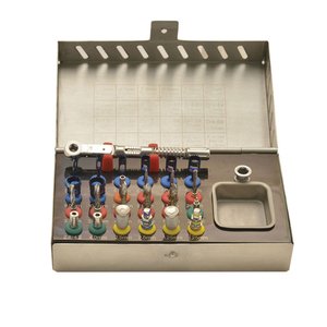Kit d'instruments pour la pose d'implants avec outils chirurgicaux dentaires pour la préparation du site implantaire, plateau de chirurgie implantaire dentaire - Product Image 1
