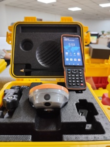 Versión Internacional Usada: Chcnav I76 AR Visual <span class=keywords><strong>GPS</strong></span> IMU-RTK <span class=keywords><strong>GNSS</strong></span> Rover HCE600 Colector de Datos Landstar8 Código Permanente - Product Image 2