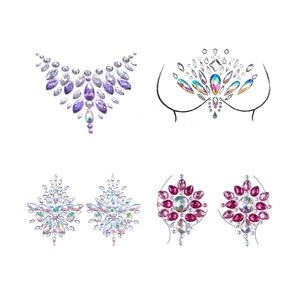 Shimmer ing Gem Wieder verwendbare Strass-BH-Aufkleber Crystal Breast <span class=keywords><strong>Nipple</strong></span> <span class=keywords><strong>Pasties</strong></span> Covers Bling Adhesive Boob <span class=keywords><strong>Pasties</strong></span> für sexy Damen - Product Image 1