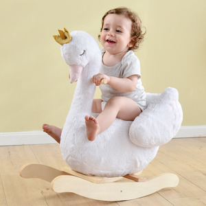 Cavallo a dondolo per bambini in stile principessa in peluche - Product Image 5