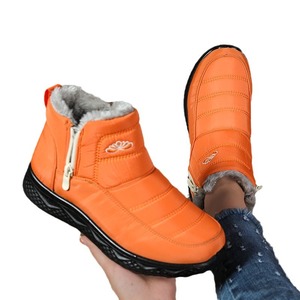 2026 nuovo KJ stivaletti invernali alla caviglia <span class=keywords><strong>Sneakers</strong></span> da esterno antiscivolo ultraleggero da <span class=keywords><strong>donna</strong></span> stivali da neve invernali - Product Image 5