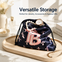 Sac à cordon en satin imprimé personnalisé avec logo, embouts métalliques, pour vêtements, écharpes, perruques, lingerie, accessoires, cadeaux, vente en gros, OEM