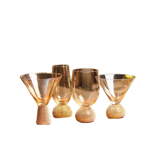 Ensemble de verres à <span class=keywords><strong>martini</strong></span> de luxe à long pied, base perlée or ambré, vaisselle de bar moderne, sans plomb, 4 pièces, verres à cocktail en cristal - Product Image 1