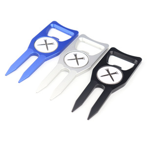 Aluminum Alloy <b>Golf</b> Fork With Bottle Opener And Magnetic Ball Marker Multifunctional For <b>Golf</b> Gear - Product Image 4