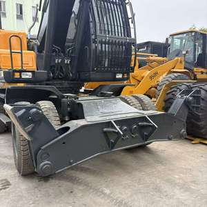 Excavatrice sur pneus Hyundai 210HD d'occasion, 21 tonnes, d'origine coréenne, hydraulique, faible nombre d'heures de travail, à vendre - Product Image 6
