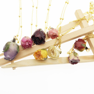 Miglior regalo per lei resina Epossidica naturale fatto a mano Reale Nascita Fiore rosa bocciolo di rosa della collana di amore - Product Image 4