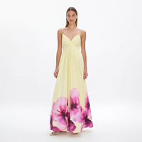 Robe longue plissée jaune personnalisée pour femme, taille empire, col en V profond, bretelles spaghetti, imprimé floral aquarelle, idéale pour les vacances d'été et les stations balnéaires