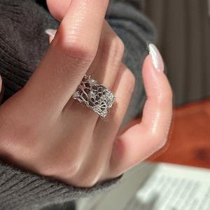 แหวนเงินแท้ Wenchi S925 ดีไซน์เรียบหรู ประดับเพชรซิคอน แฟชั่นทันสมัย ขายส่งเครื่องประดับจากจีน - Product Image 3