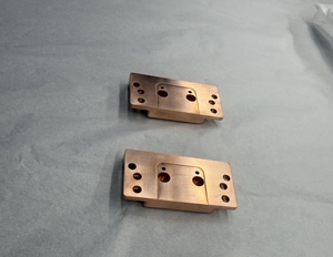 Servicio de Mecanizado CNC de Piezas Metálicas Personalizadas de Cobre y Acero Inoxidable, Prototipado Rápido, Torneado y Fresado para Uso Industrial - Product Image 2