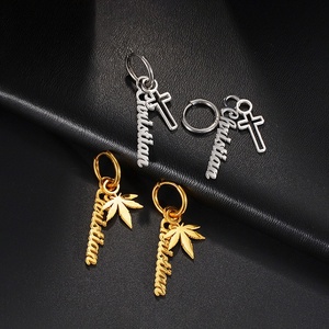 Pendientes de Aro Colgantes Estilo Urbano con Hojas de Arce y Cruz, Chapados en Oro de 18K, Joyería para la Oreja - Product Image 5