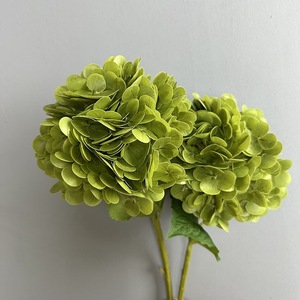 Nouvel Arrivage Grande Tête 20cm Hortensia Artificiel en Soie Verte Fleurs Décoratives en Gros pour Mariage et Fête - Product Image 3