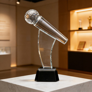 Trophées, médailles et plaques en résine transparente personnalisables, directement de <span class=keywords><strong>l</strong></span>'usine - Product Image 4