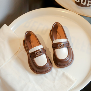 Zapatos Casuales Planos para Niños, Estilo Coreano, Mocasines de Cuero PU Suaves y Cómodos, Diseño sin Cordones, Plataforma Moderna para Niños y Niñas - Product Image 4