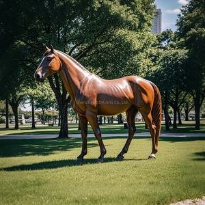Escultura de Jirafa de Metal Grande de Diseño Nuevo Personalizada para Jardín, Escultura Moderna de Fibra de Vidrio para Exteriores, Decoración Comercial de Resina, Vaca Lechera - Product Image 2