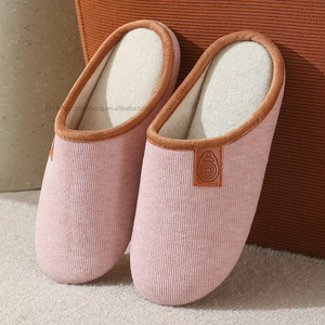 Vente en gros de nouvelles technologies : pantoufles simples de style japonais et coréen pour la maison, avec logo personnalisé, sans minimum de commande - Product Image 5
