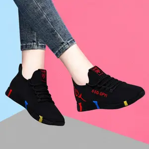 Baru Olahraga Kasual Sepatu Wanita Low Top Net Sepatu Lari Fashion Tren Sepatu Flat Wanita