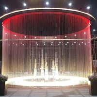 Rideau d'eau numérique paysager commercial, conception de fontaine graphique personnalisable, production et installation sur site