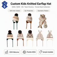 Bonnet d'hiver tricoté personnalisé pour enfants, motif géométrique forêt, avec broderie 3D, pompon en vraie fourrure et doublure en coton, idéal contre le froid
