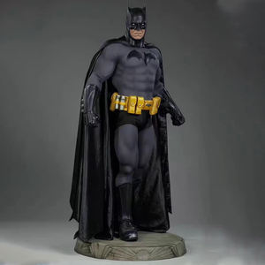 Estatua de personaje de <span class=keywords><strong>DC</strong></span> Comics de alta calidad 1:1 superhéroe fibra de vidrio tamaño real Bat-Man escultura grandes artesanías de resina - Product Image 1